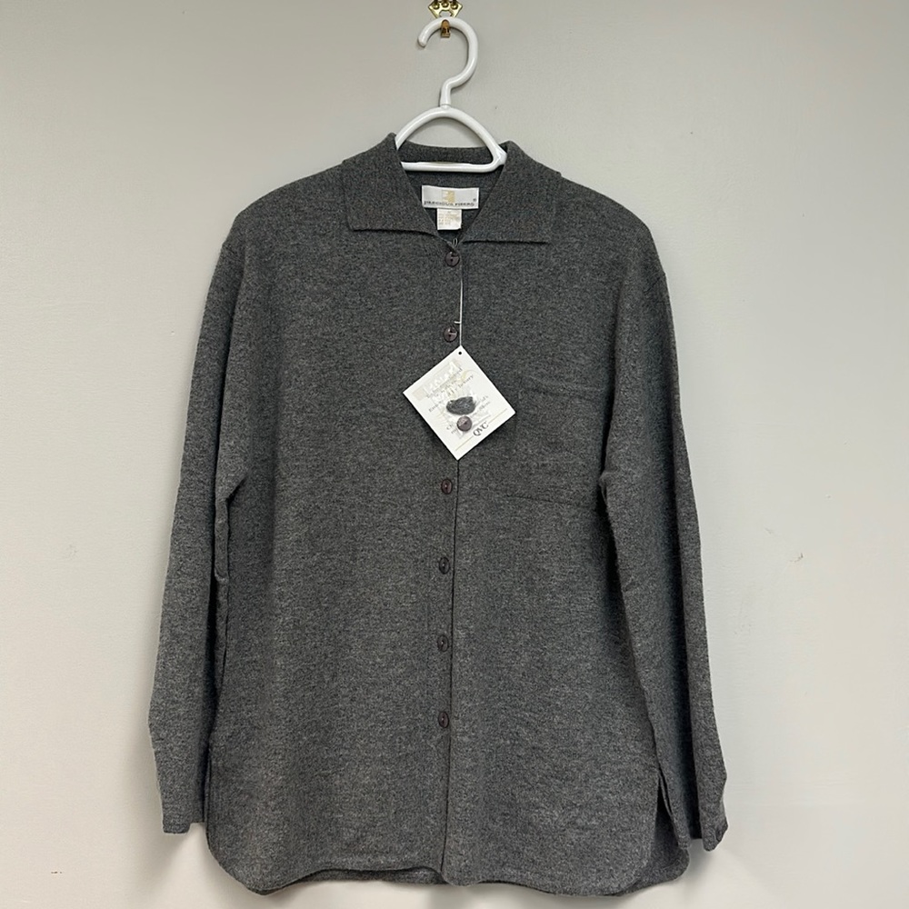 100% Cashmere Sweater NWT